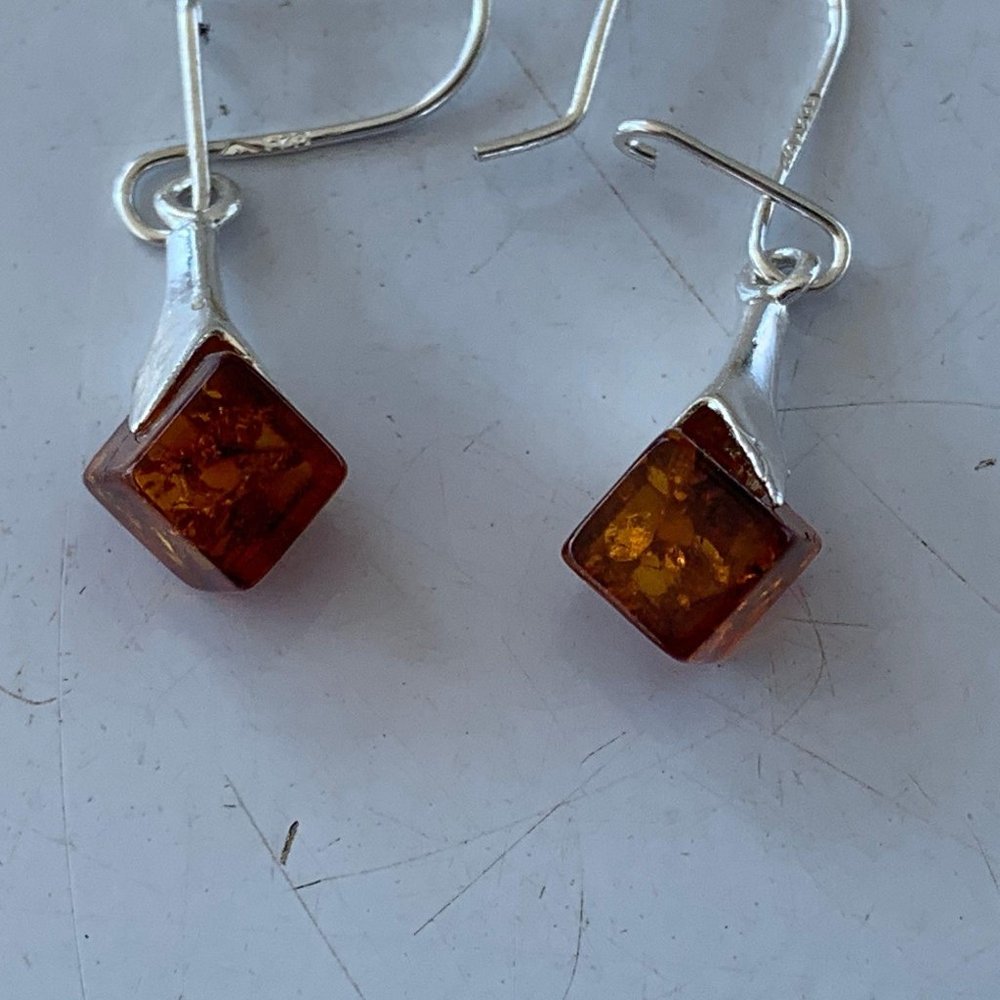 Cube Shape Amber Drop Dangle Silver Botw Earrings - image 3